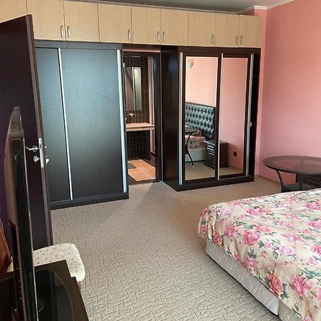 Babylon Sp Apartments Слънчев бряг Екстериор снимка